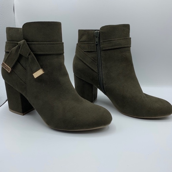 Report Montez Olive Green Side Zip Ankle Boot - Picture 1 of 9